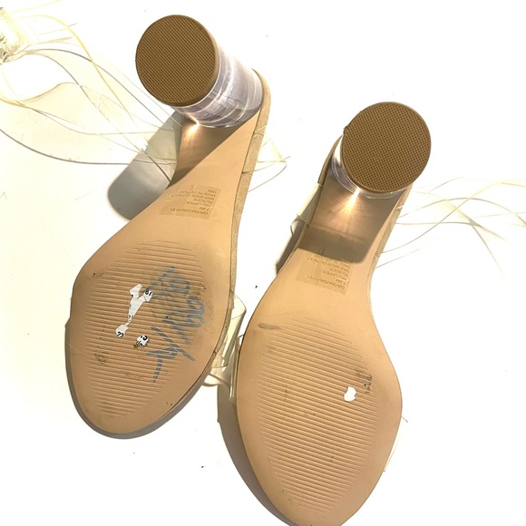 Steve Madden clear lucite strappy heels. Size 7.5. NWOT. Never worn. - Picture 8 of 8